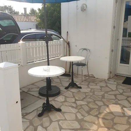 L'escale Du Saint-Julien-des-Landes